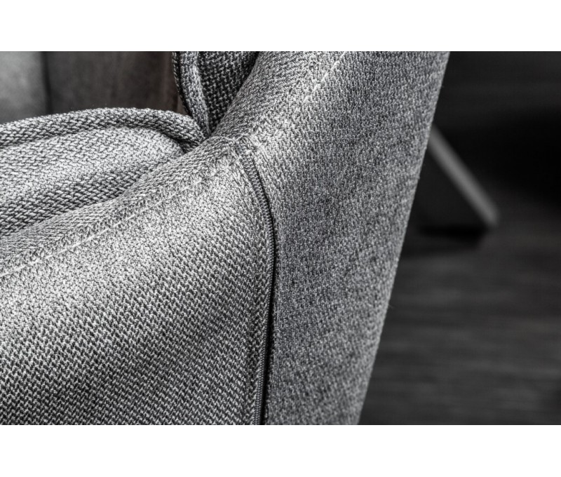 Chaise design pivotante MR. LOUNGER...
