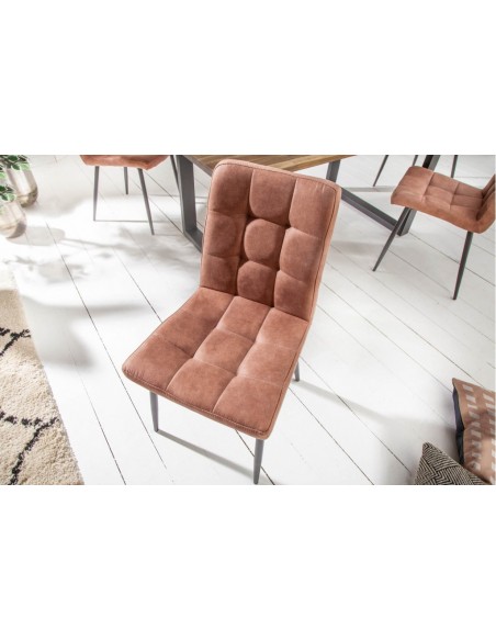 Chaise design rétro MODENA marron vintage avec surpiqûres décoratives