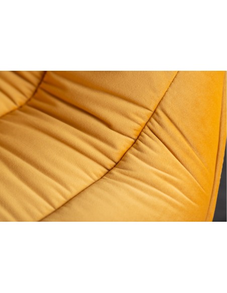 Chaise design THE DUTCH COMFORT jaune moutarde velours style rétro avec accoudoirs