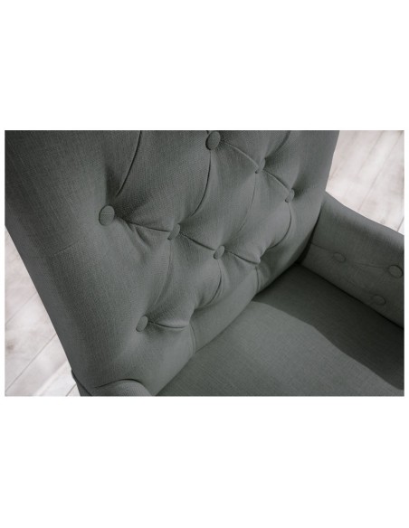 Elégante chaise à accoudoirs CASTLE grise avec surpiqûres Chesterfield de style campagnard